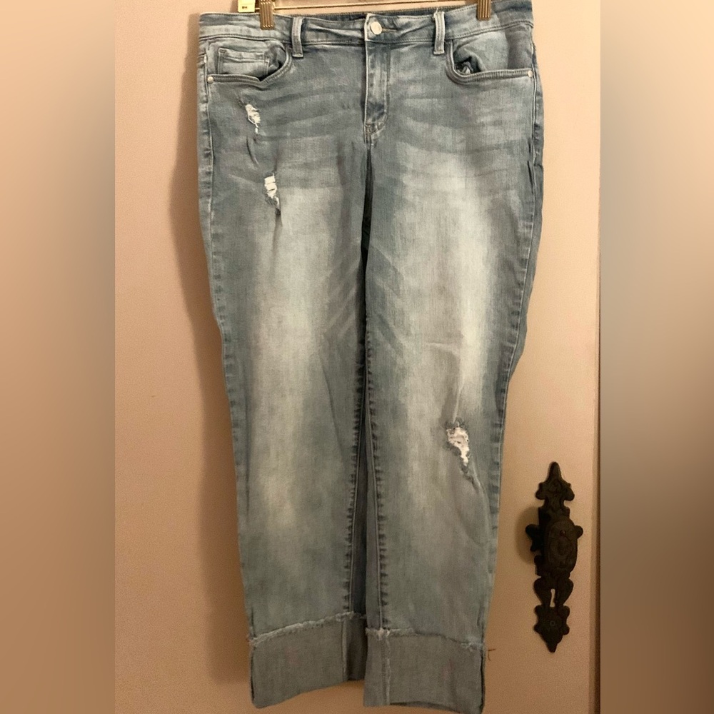 Stylish Light Blue Kaari Women's Jeans